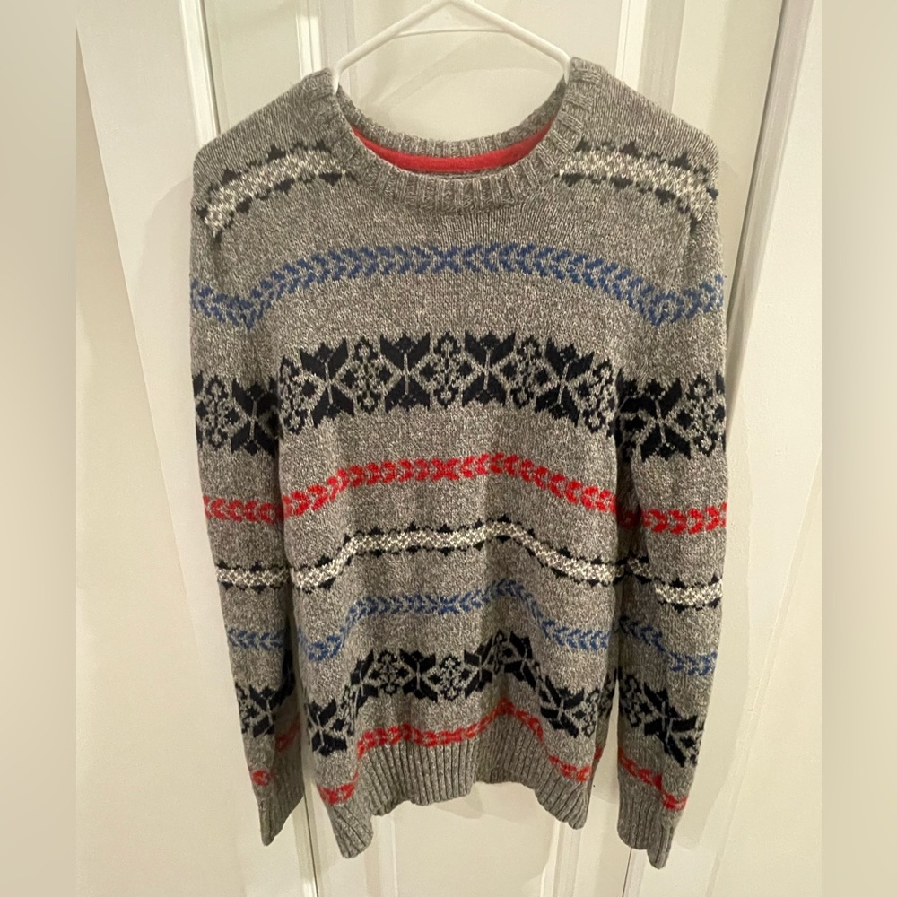 American Eagle men’s sweater